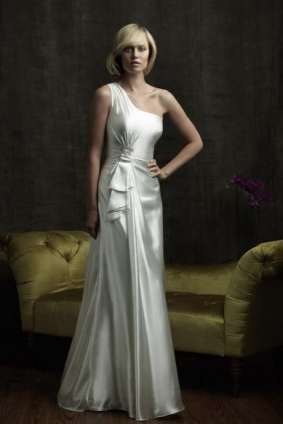 one-shoulder-bow-ivory-satin-wedding-dress-1928805-weddbook