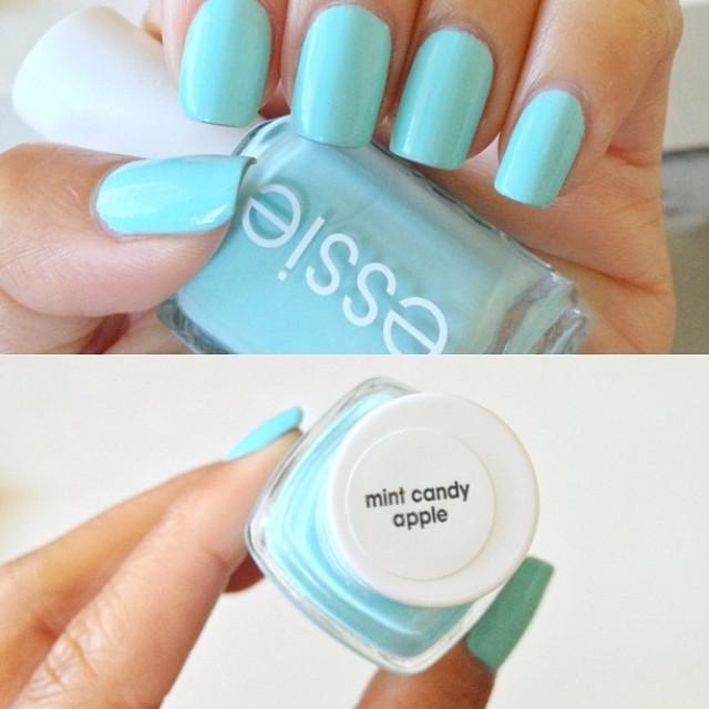 mint candy apple color