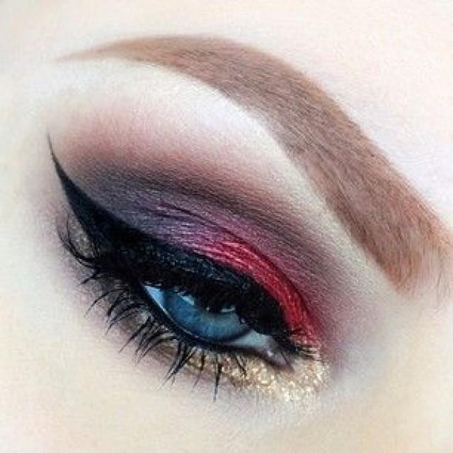 red and gold eyeshadow