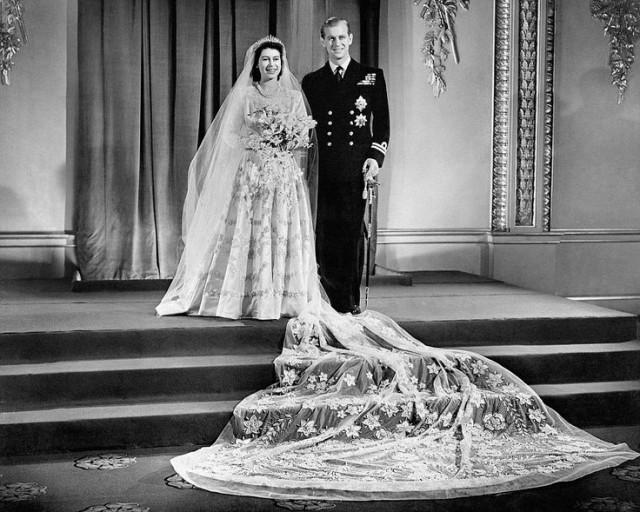 Promi-Hochzeit - Queen Elizabeth II #2048205 - Weddbook