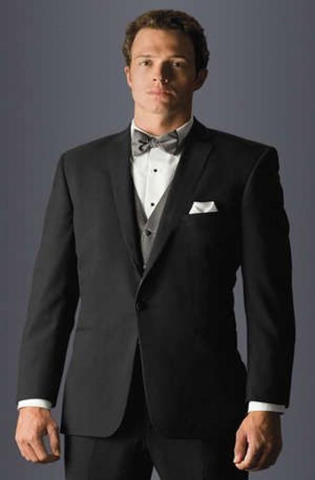 groomsmen-gifts-black-suit-with-grey-bow-tie-and-vest-2048874