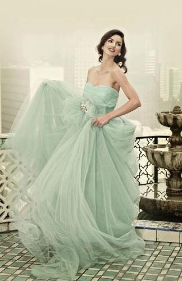 beautiful green wedding dresses