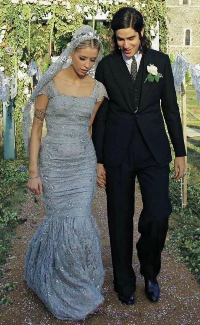 Celebrities, Socialites & Rock Star Weddings 2115733 Weddbook