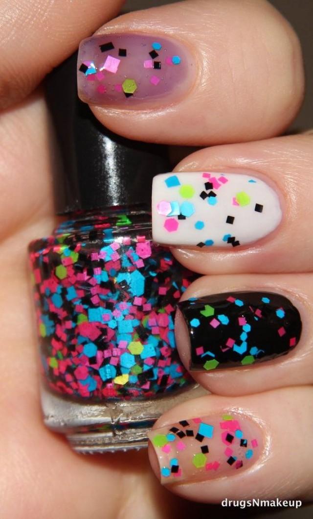 Viral Video - Neon Glitter Social Media Custom Glitter Nail Polish 