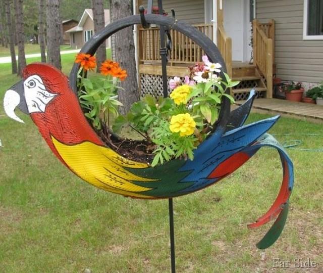 Parrot Planter Creative Use Of An Old Tire 2180026 Weddbook