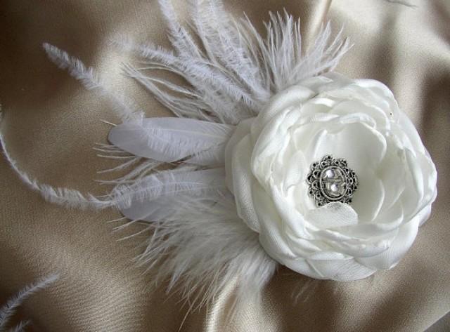 large white hair flower