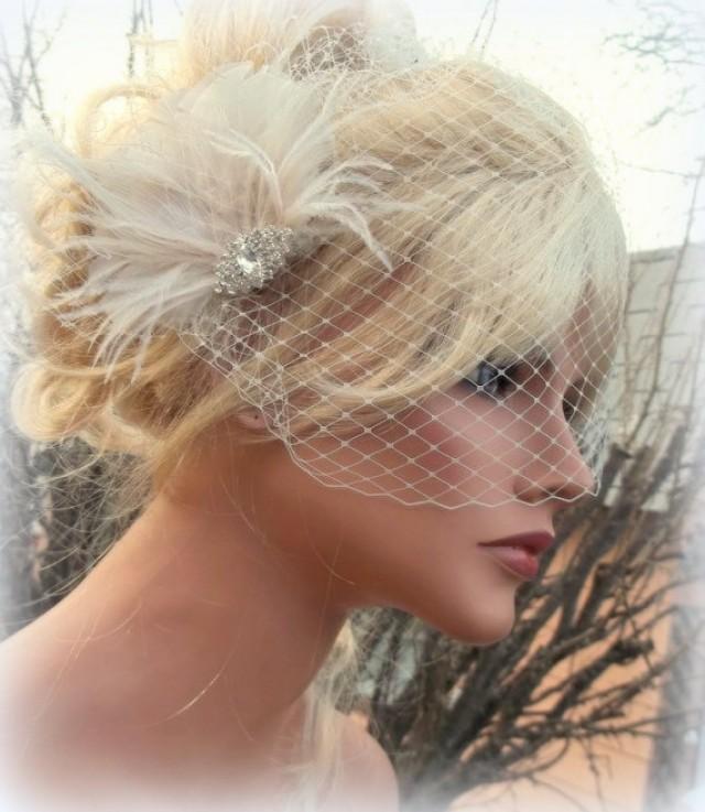 Wedding Ivory Bridal Hair Fascinator Birdcage Veil Vintage Style Brooch