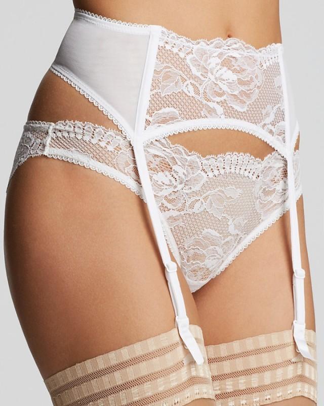 la perla garter