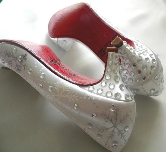 brand name shoes with red soles