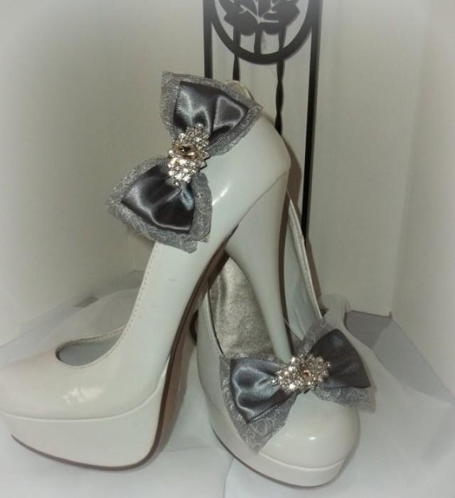 Bridal Shoe Clips Lace And Satin Triple Bows Rhinestone Jewels Bridal Wedding Gift