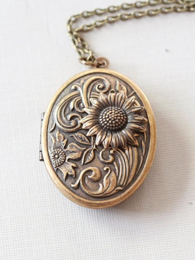 Locket, Jewelry Gift,Sunflower Brass Locket, Locket Necklace,photo