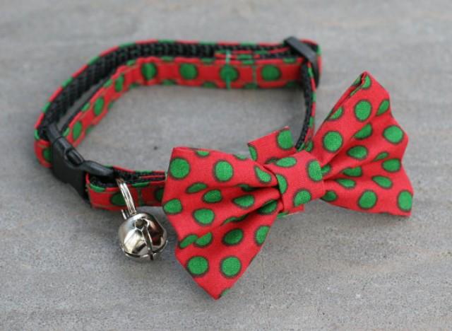 Cat Collar With Bow Tie Green Polka Dots On Red 2242968 Weddbook