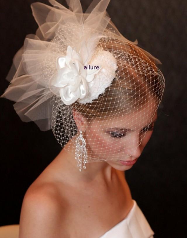 BIRD CAGE VEIL. Bridal Hat With Birdcage Veil And Lace And Flower