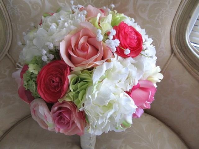 pink and white wedding flowers