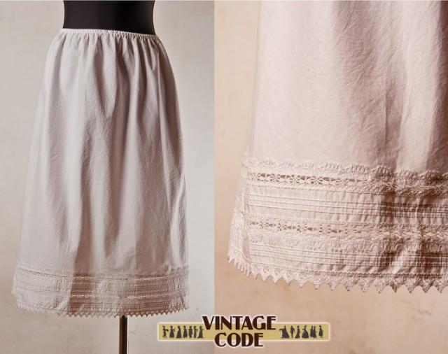 White Petticoat Half Slip / Eyelet Lace Crochet Lace Petticoat