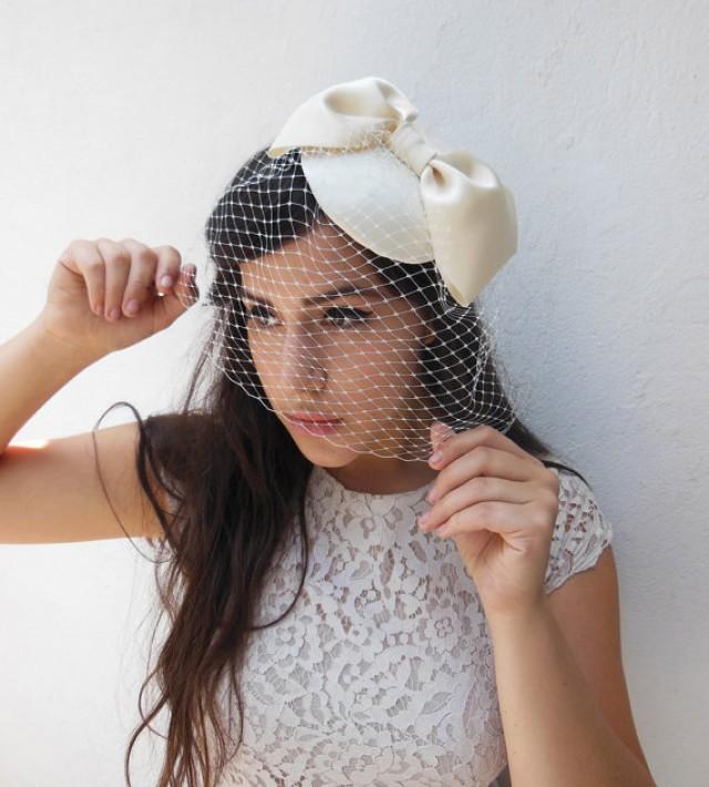 Ivory Birdcage Veil, Giant Bow, Women's 
