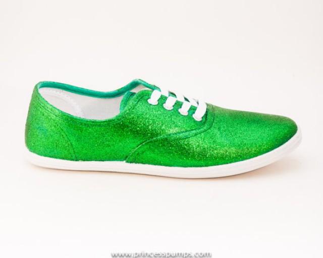 kelly green sneakers nike