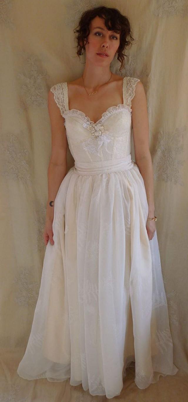 ivory bustier bridal