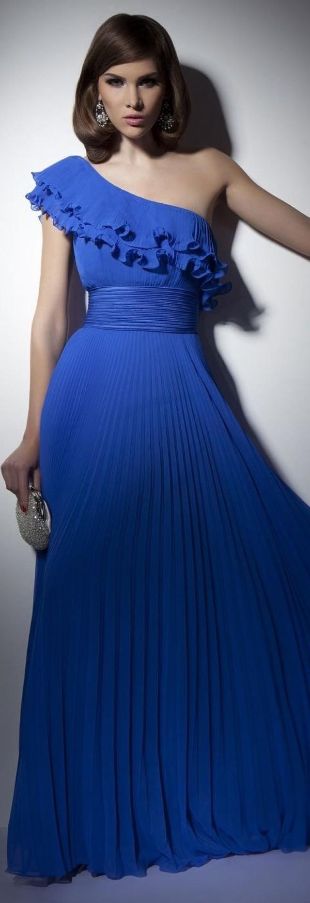 Bridesmaid Gowns......Beautiful Blues 2270579 Weddbook