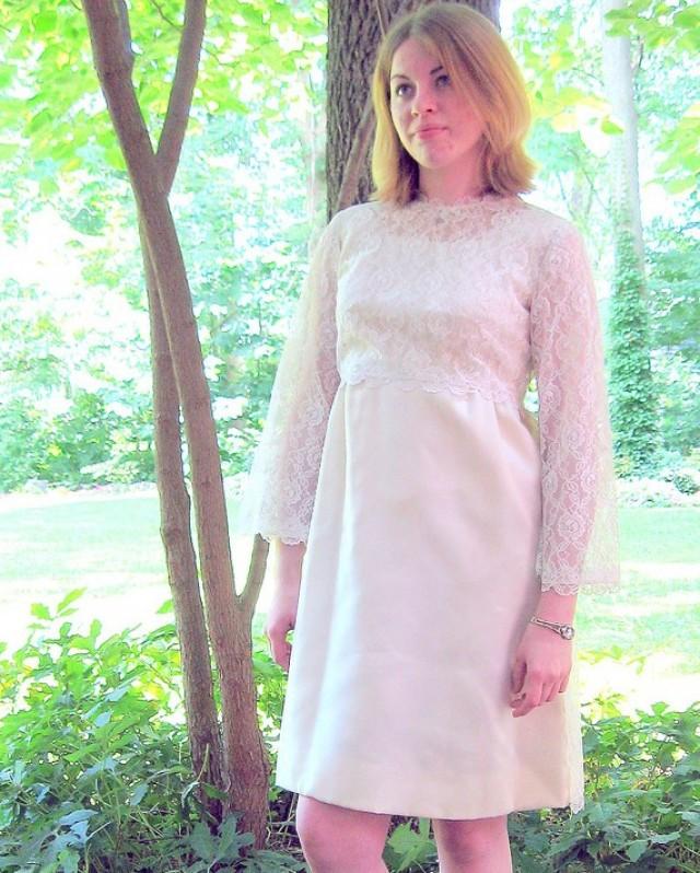 Vintage 1960 S Short Informal Ivory Wedding Dress Modern Size 6