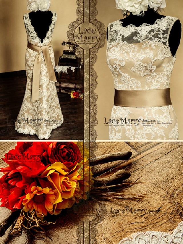 Vintage Feel Meets Stylish Dark Champagne Underlay Full Lace Wedding