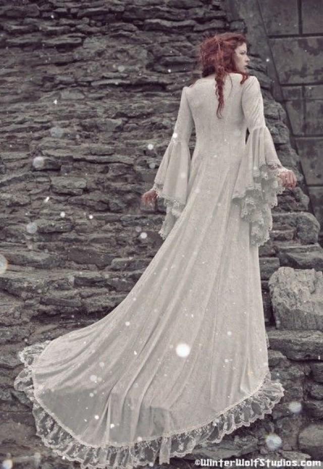Victoria Velvet And Lace Fantasy 