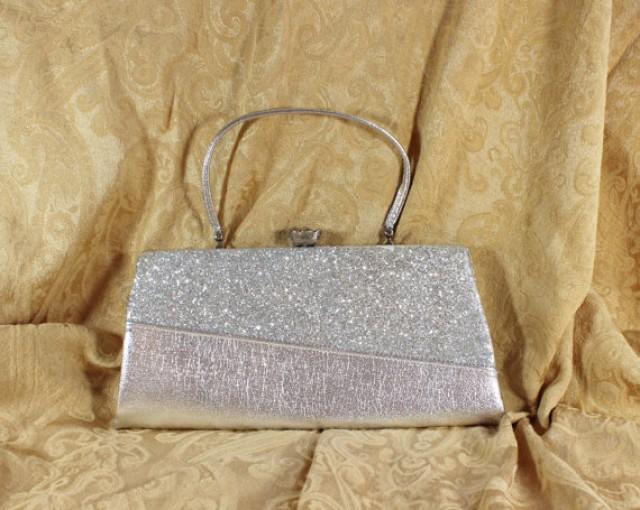 clutch purse with handle