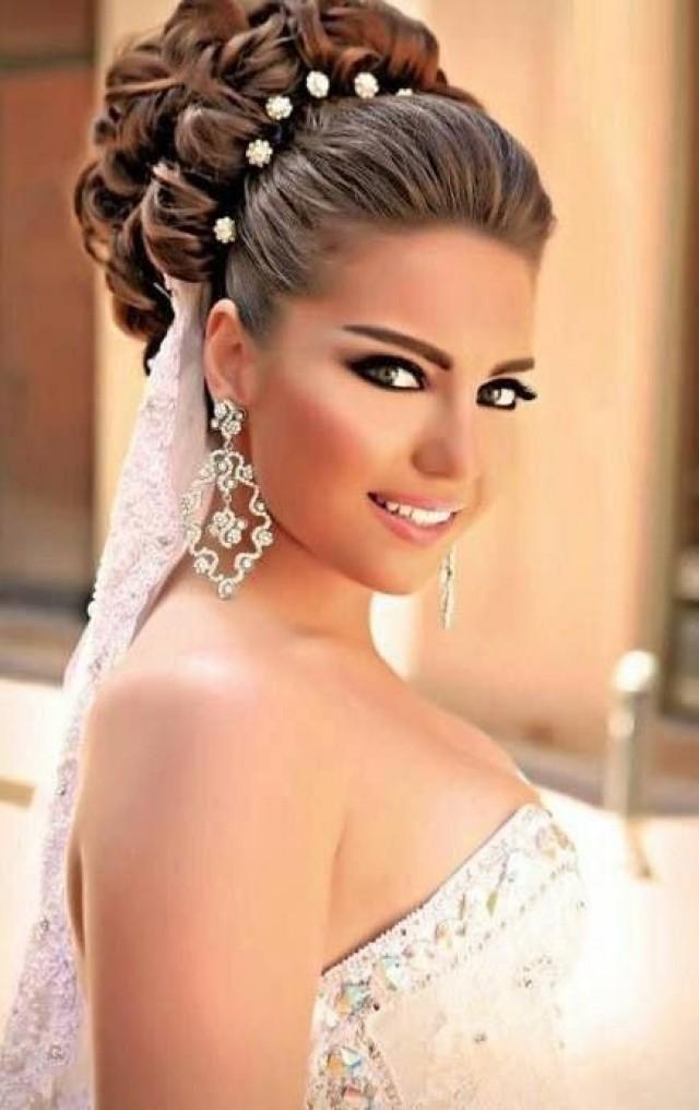 20 Chic Wedding Hair Updos For Elegant Brides 2310618 Weddbook 0706