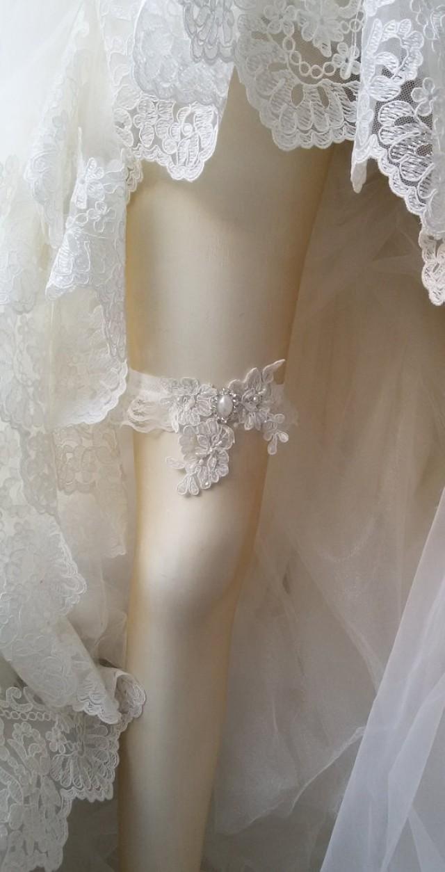 Wedding Leg Garter, Wedding Leg Belt, Rustic Wedding Garter, Bridal Garter , Of White Lace, Lace