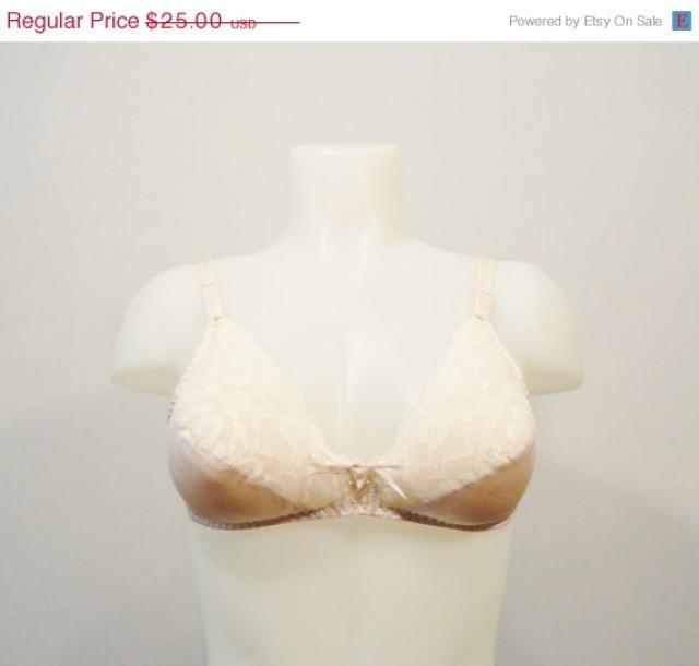 SALE Vintage Bra Maidenform Heartstrings Discontinued Hard To Find Bra