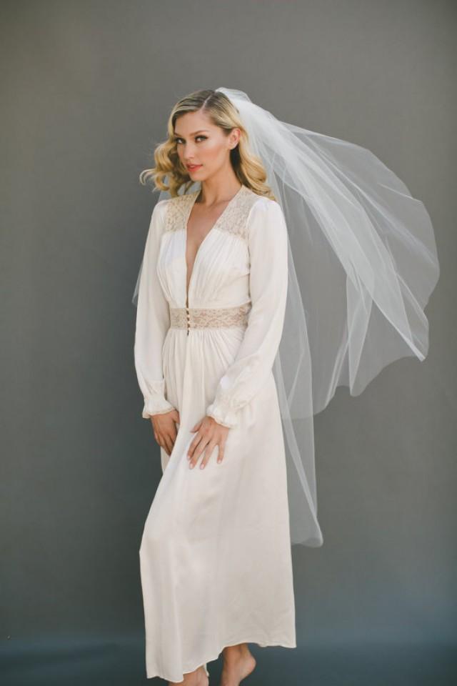 two tier ivory veil