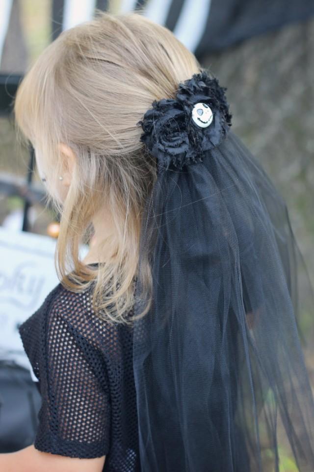 Black Wedding Veil...Bachelorette Veil...Clip On Veil... Halloween Zombie Bride Costume