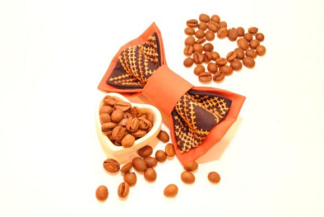 Brown Navy Blue Bowtie Embroidered Men S Bow Tie Gift Ideas For Men Boyfriend S Gift Gift For Him Valentine S Day Gifts Hearts Coffee 2334166 Weddbook