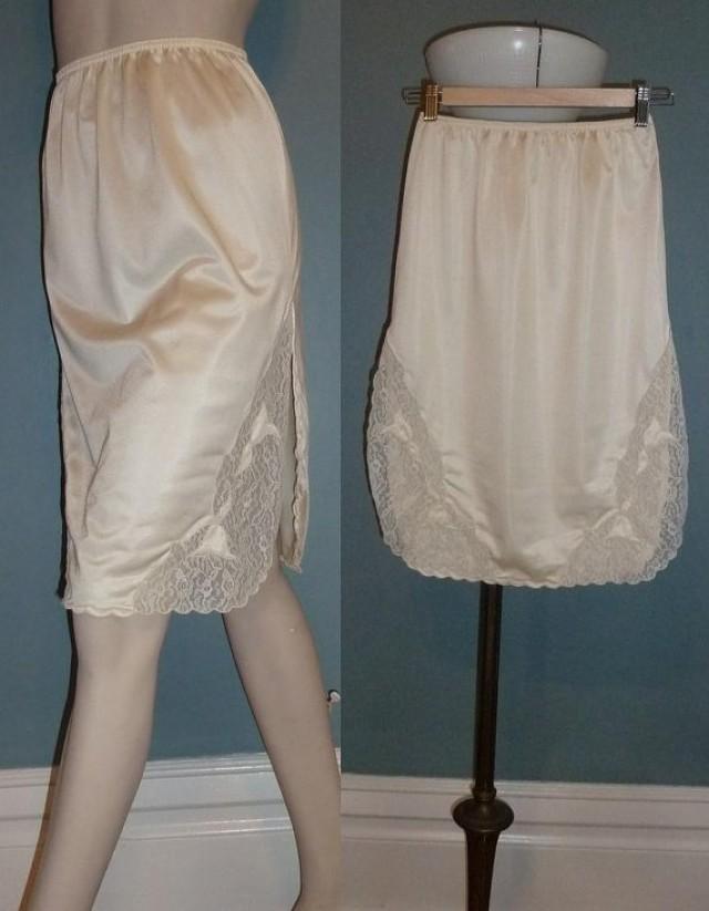 70s Cream Half Slip Lace Trim Scalloped Edges Sears Skirt Slip Vintage 1970s S
