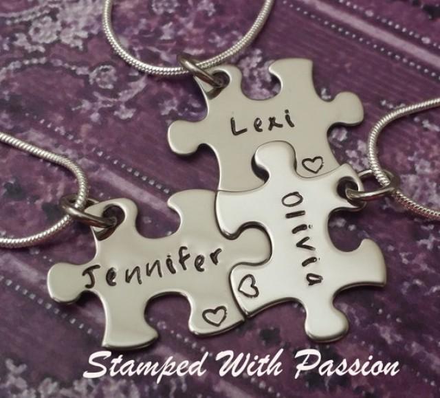Puzzle Piece Necklace Set - Hand 