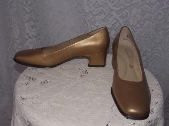 easy spirit low heel formal shoes