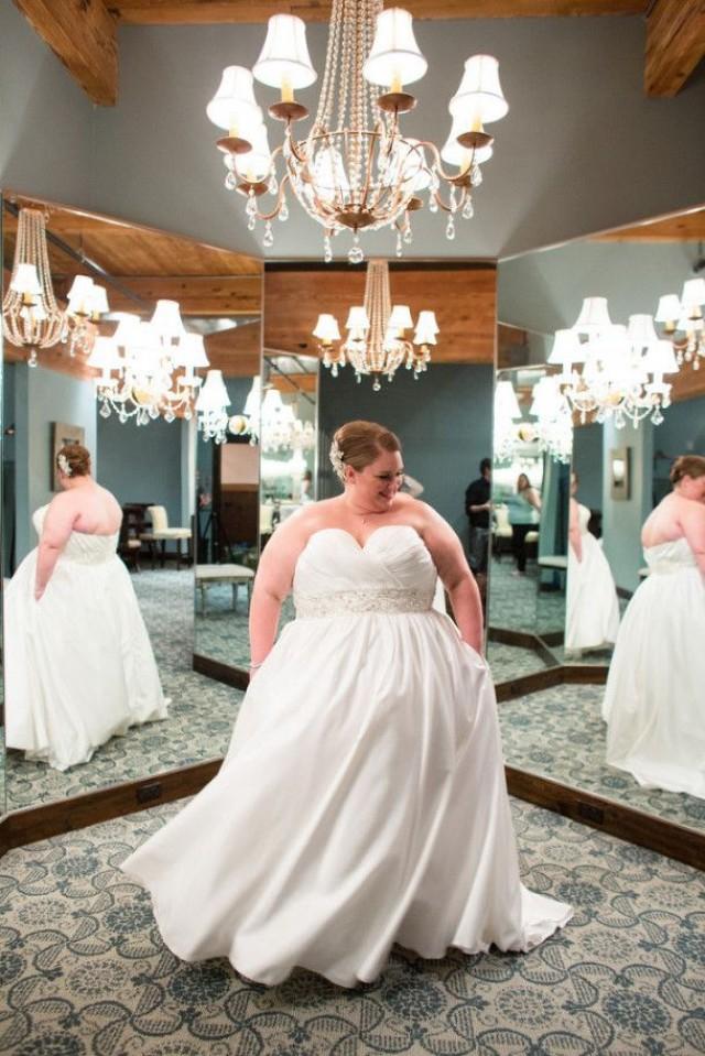 Real Plus Size Wedding Elegant And Chic Affair In Minnesota