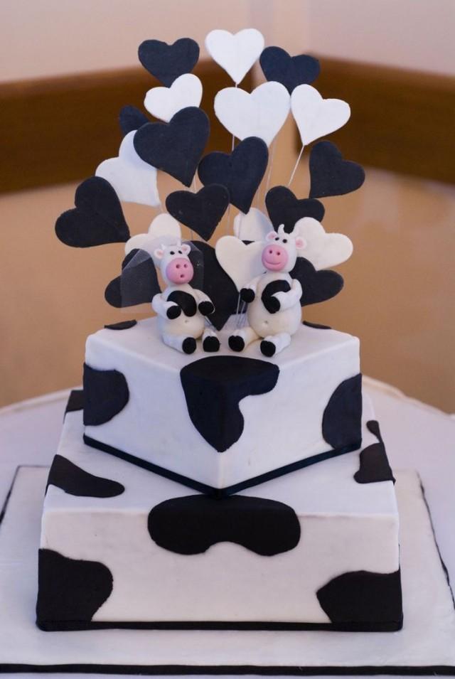 Deliciously Decadent Wedding Birthday Cakes Gold Coast 2360485 Weddbook