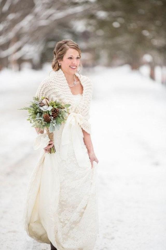 winter wedding wraps for brides