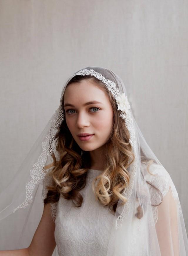 Juliet Cap Veil Ivory Cathedral Veil Kate Moss Veil Wedding Veil