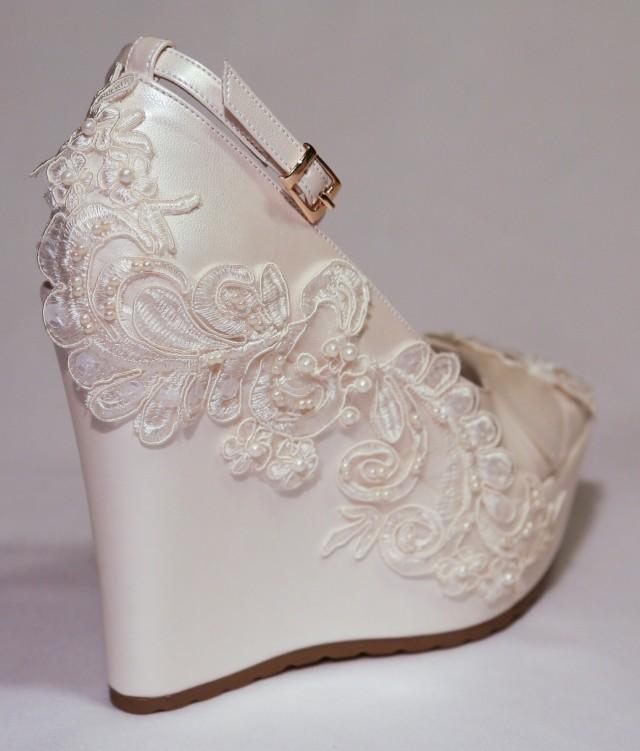 bridal wedge