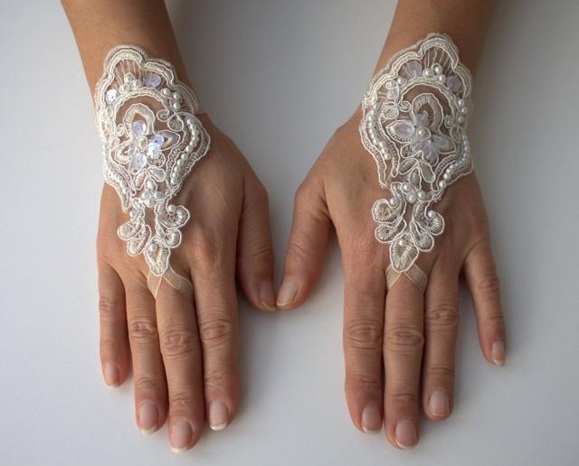 Ivory Wedding Glove Lace Glove Bridal Gloves Ivory Lace Glove 