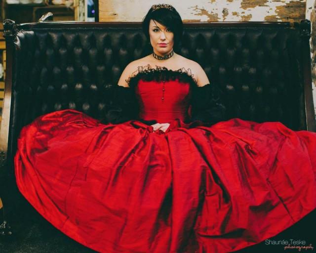 red and black lace wedding dresses