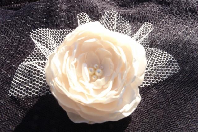 Wedding Bridal Hair Accessories Ivory Flower Clip Fascinator