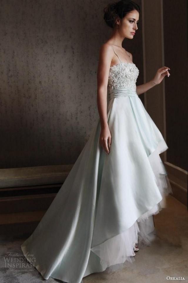2016 Luxury Pearls A Line Wedding Dresses Beads Spaghetti Straps