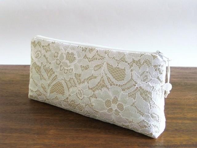 white lace clutch