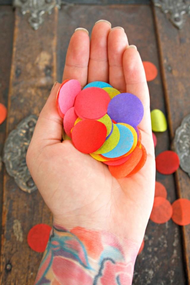 Pom Confetti Pick Your Colors // Wedding Decor // Birthday Party
