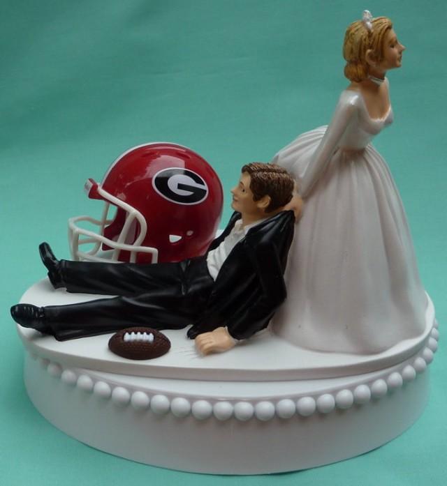 Wedding Cake Topper University Of Georgia Bulldogs Uga Dawgs Football Themed W Garter Bride Drags Groom Humorous Groom S Cake Top Sports 2447423 Weddbook