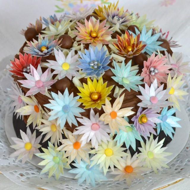 100 X Edible 3d Daisy Flowers Mixed Assorted Colours Cake