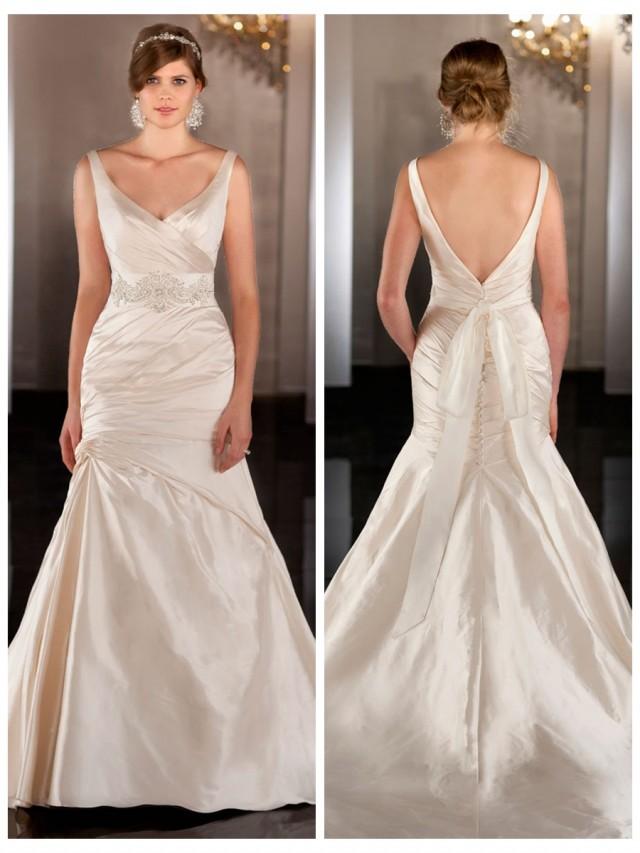 Straps V Neckline Ruched Wedding Dress With Dropped Waist And